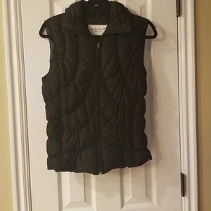 Nine West black vest